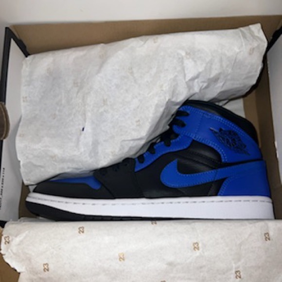 AIR JORDAN 1 MID ´HYPER ROYAL´ Mens Size 9